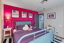 2BR Riverfront Condo | Sleeps 8 | Near Broadway - Image 3