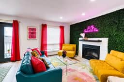 2BR Riverfront Condo | Sleeps 8 | Near Broadway - Image 2