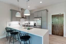 Prime West End 2BR W/ SAUNA & Balcony Near Vandy! - Image 3