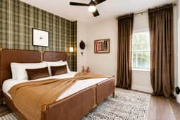 Chic+Cozy Nashville Duo | Sabrina & Cabin|Sleeps 8 - Image 3