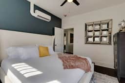 Historic Music City Loft Sleeps 8 | Near Broadway - Image 5