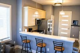 Midtown 1BR by Vandy | Free Parking + Washer/Dryer - Image 4