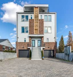 Sleeps 24 Compound: 2 SideXSide Homes | 12 Baths - Image 2