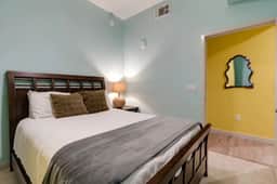 Walk to Broadway | SoBro 1BR | Resort Pool - Image 3