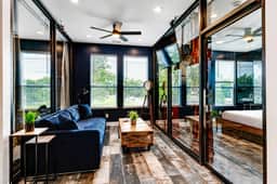 Gallant Glass 4BR • Top Floor • Walk to Vandy! - Image 2