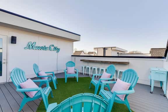 Music Valley Pad: Rooftop | 5 Min to Opry - Image 1