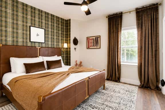 Rustic Charm Meets Music City Adventure - Image 1