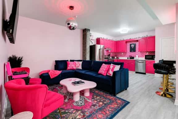 Pink Pony + Funky Nashville Combo | Sleeps 8 - Image 1