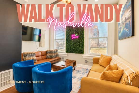 Game on! Walk to Vandy, Bars & Eats! - Image 1