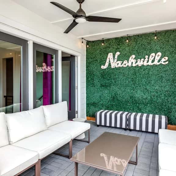 4BR/5BA Rooftop Bar | Sleeps 12 | 1 Mi to Nissan - Image 1