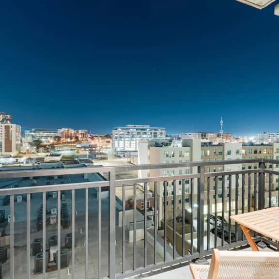 SoBro 1BR | Walk to Broadway | Pool + Balcony - Image 1