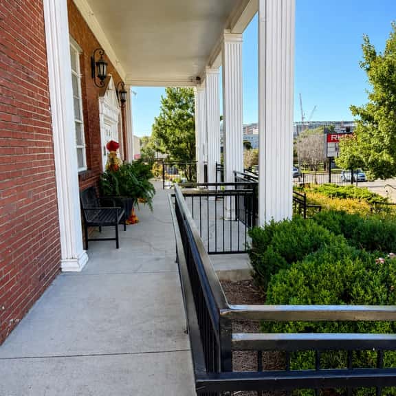 Church Conversion 1BR | Mins to Broadway - Image 1