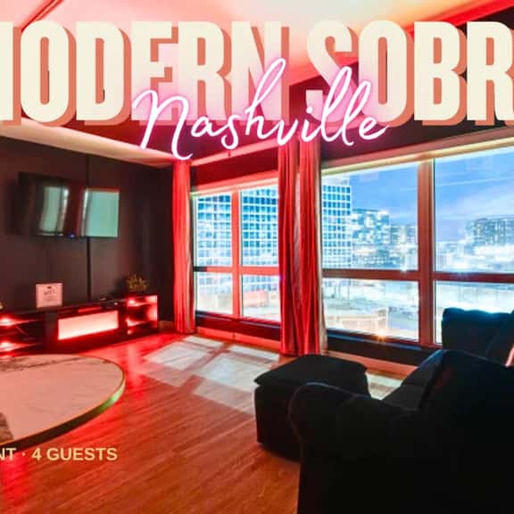 Modern SoBro 1BR | Pool Access & City Views - Image 1