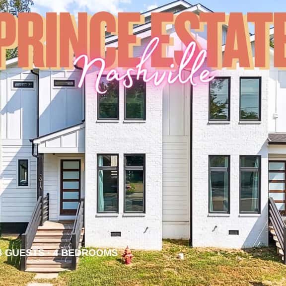4 Suites | 2 Kitchens | Sleeps 18 | Huge Parking - Image 1