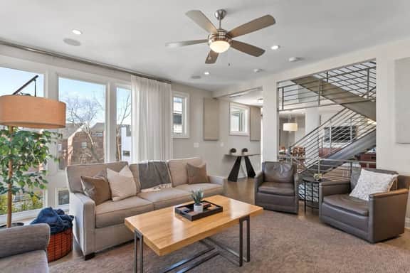 Steps to The Gulch: 4BR | 3.5BA | Rooftop Wet Bar - Image 4