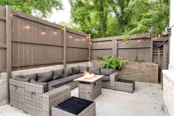 East Nashville One Level Home with Big Yard - Image 4