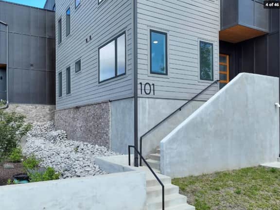 Nashville Retreat Stylish Stay Near Downtown - Image 4