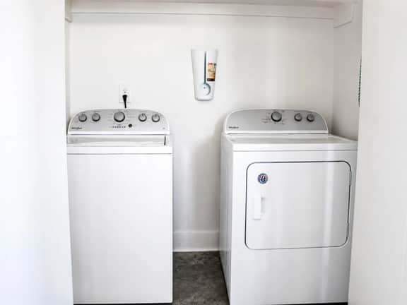Midtown 1BR by Vandy | Free Parking + Washer/Dryer - Image 5