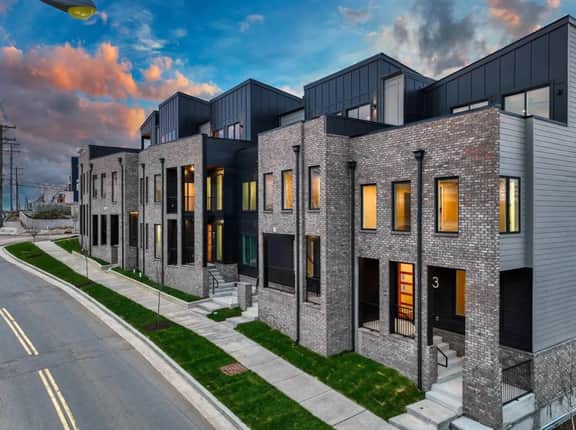 Modern Music City Retreat | 3BR + 3.5BA - Image 4